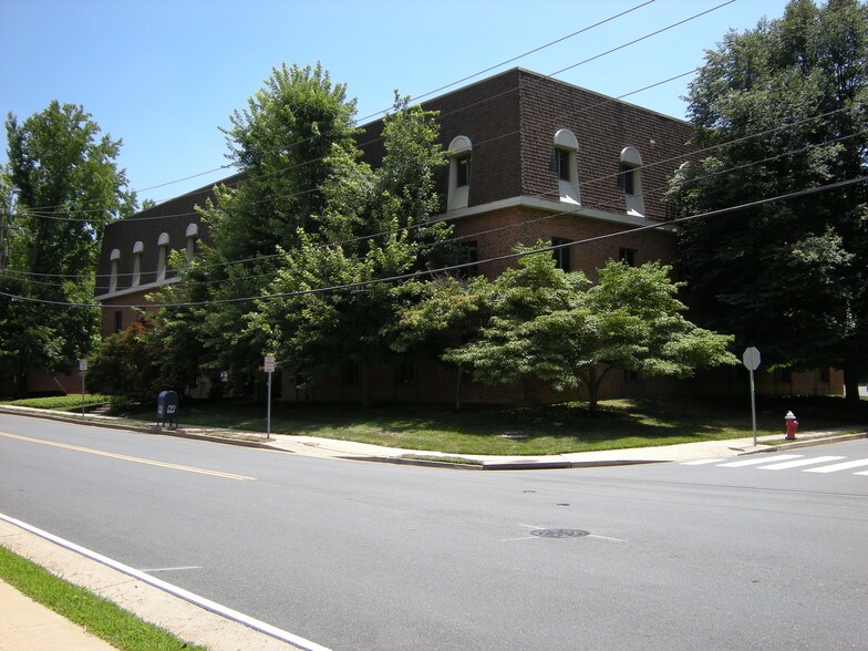 More Photos Of 10521 Judicial Dr, Fairfax Medical For Sale