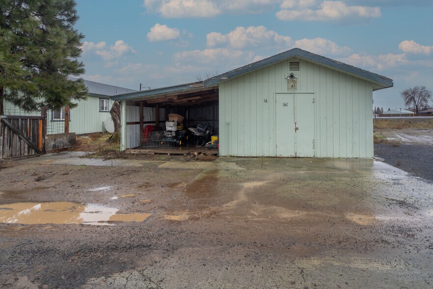 More Photos Of 68 W Hwy 28, Soap Lake Apartments For Sale