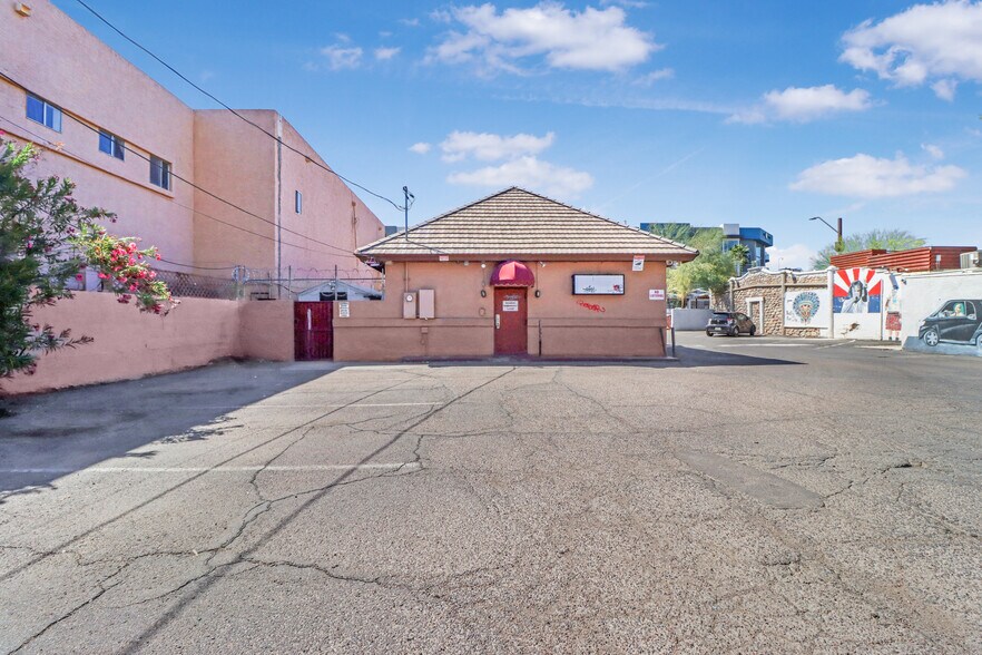More Photos Of 1812 E Apache Blvd, Tempe Fast Food For Lease