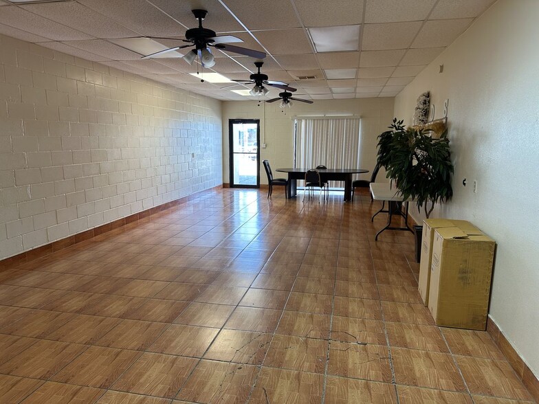 More Photos Of 605 Barataria Blvd, Marrero Loft Creative Space For Sale
