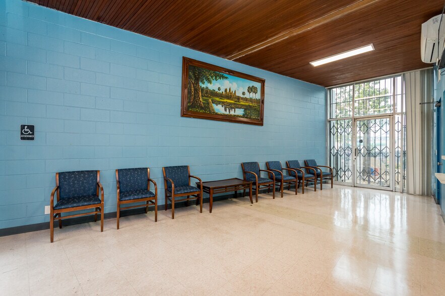 More Photos Of 1533 Alamitos Ave, Long Beach Medical For Sale