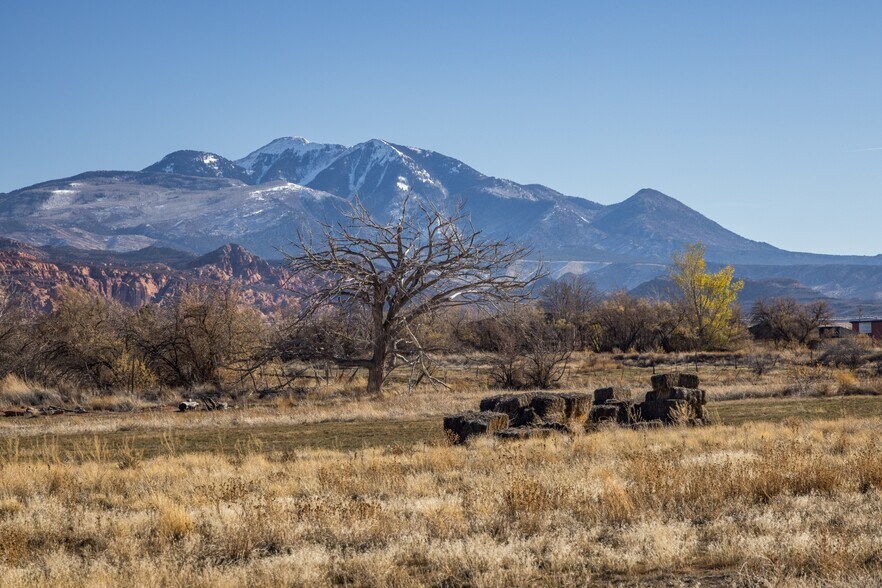 More Photos Of 35 Acres West Coronado, Moab Land For Sale