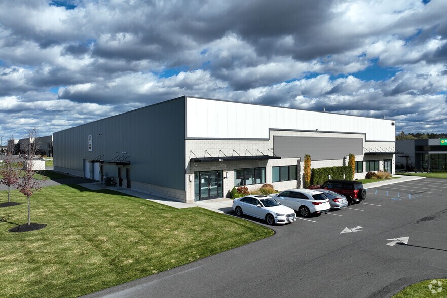 Primary Photo Of 861 First St, Watervliet Warehouse For Lease