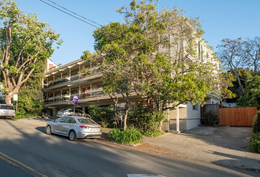 More Photos Of 1700 Spruce St, Berkeley Apartments For Sale