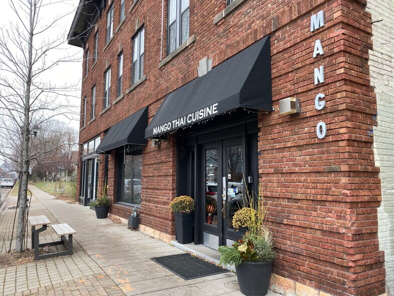 Primary Photo Of 606 Selby Ave, Saint Paul Storefront Retail Residential For Lease