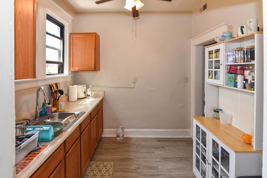 More Photos Of 2107-2111 Park Ave, Baltimore Apartments For Sale