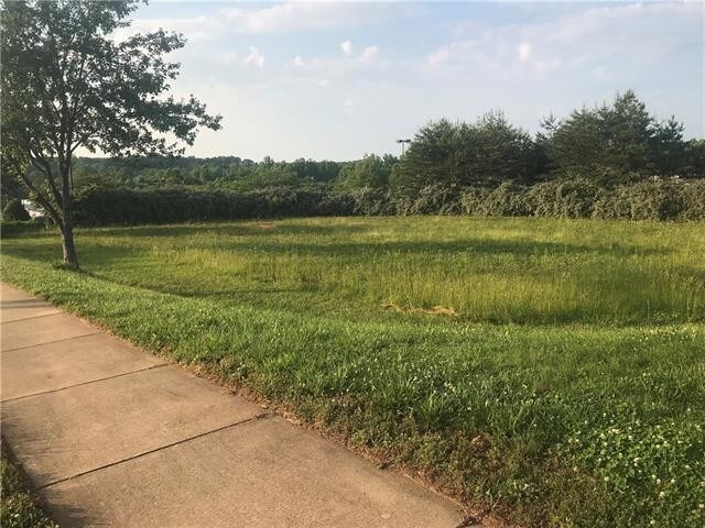 More Photos Of 3100 N Oxford St, Claremont Land For Sale