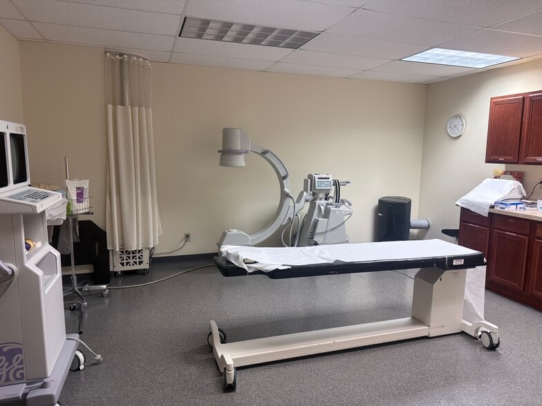 More Photos Of 63 Shaker Rd, Albany Medical For Sale