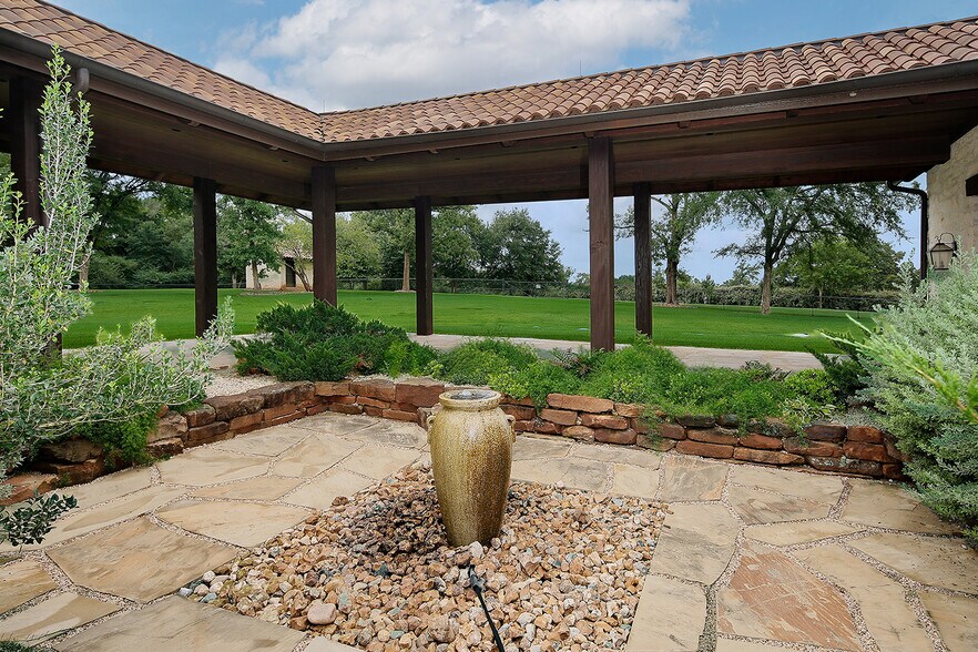 More Photos Of 40693 Center Hill Road, Hempstead Specialty For Sale