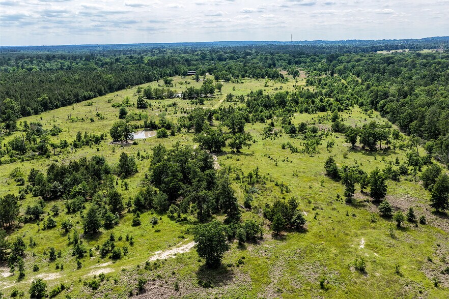 More Photos Of 1726 I-45 North, Huntsville Land For Sale