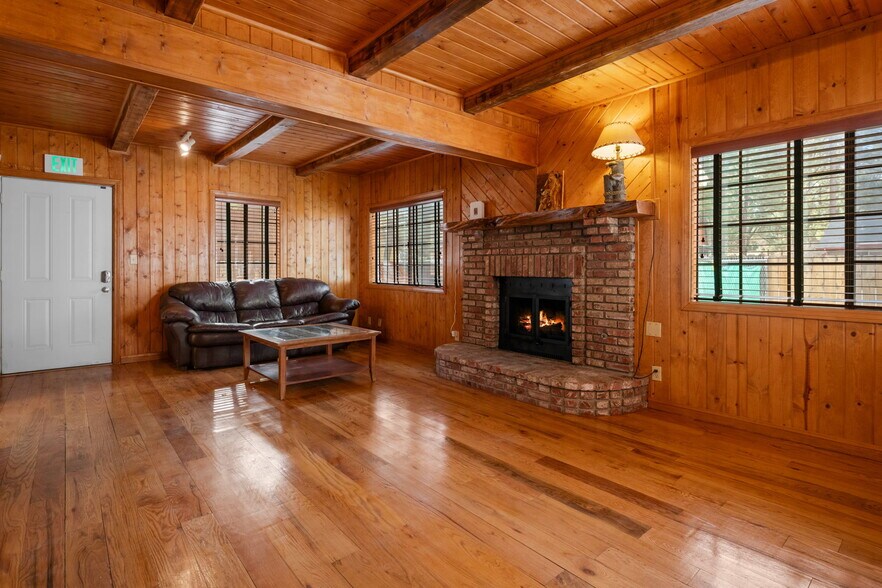 More Photos Of 1016 W Big Bear Blvd, Big Bear City Office Residential For Sale