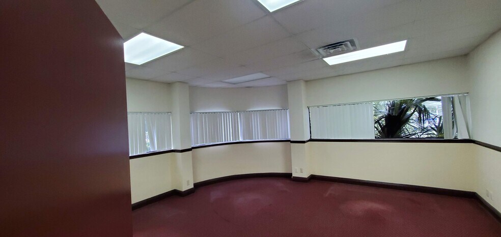More Photos Of 1100 S State Road 7, Margate Medical For Sale