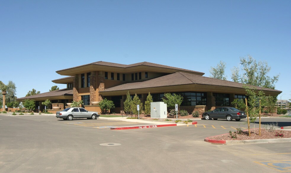 More Photos Of 3155-3165 S Price Rd, Chandler Office For Lease