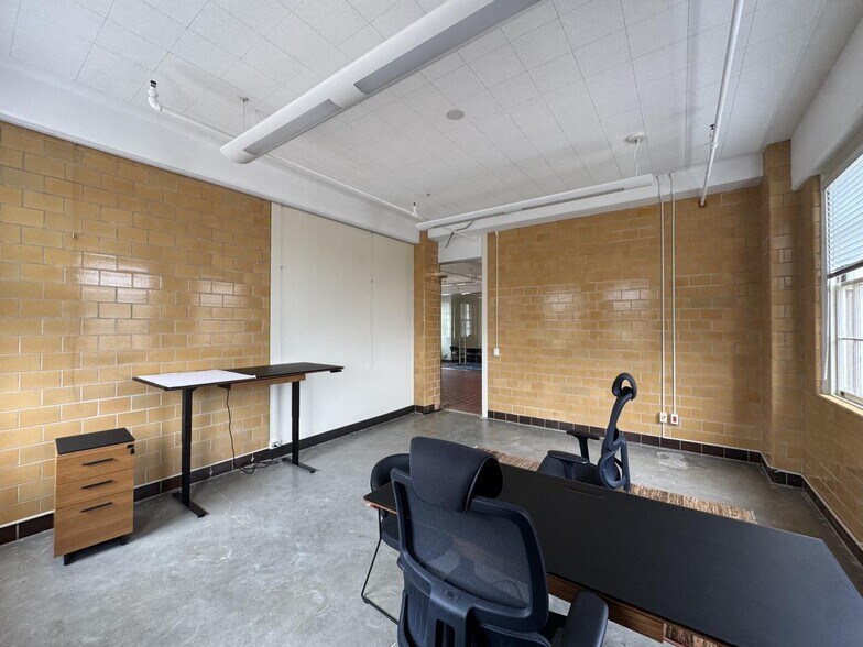 More Photos Of 220 Halleck St, San Francisco Office For Lease