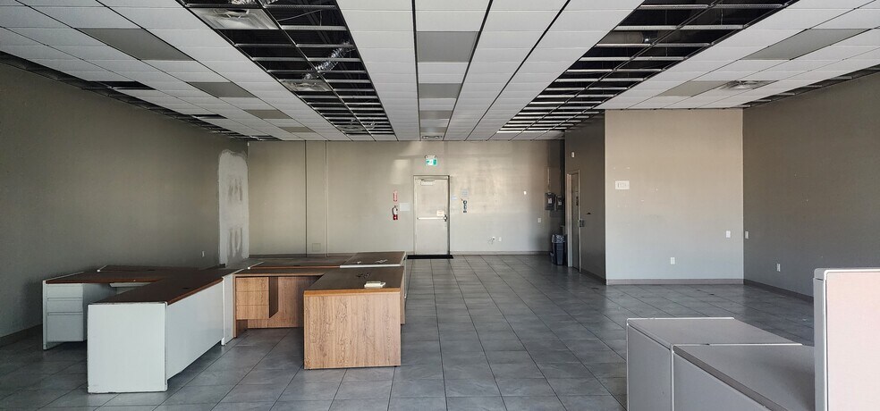 More Photos Of 310 Croft Dr, Lakeshore Storefront For Lease