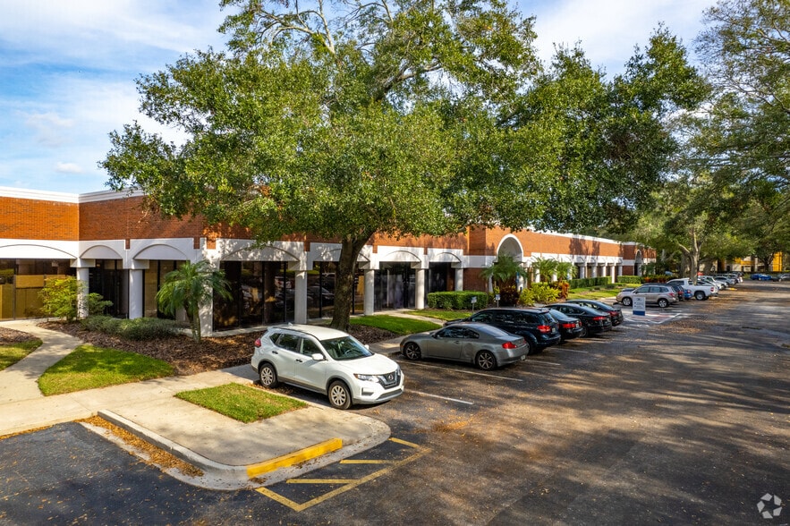 More Photos Of 6355 Metrowest Blvd, Orlando Office For Lease