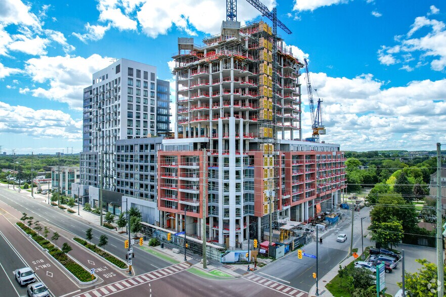 Primary Photo Of 8888 Yonge St, Richmond Hill Apartments For Lease