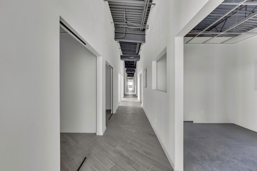 More Photos Of 11680 Montana Ave, El Paso Coworking Space