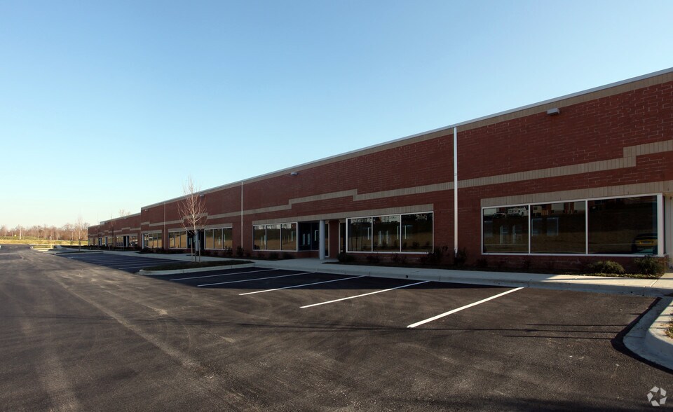 More Photos Of 16901 Melford Blvd, Bowie Unknown For Lease