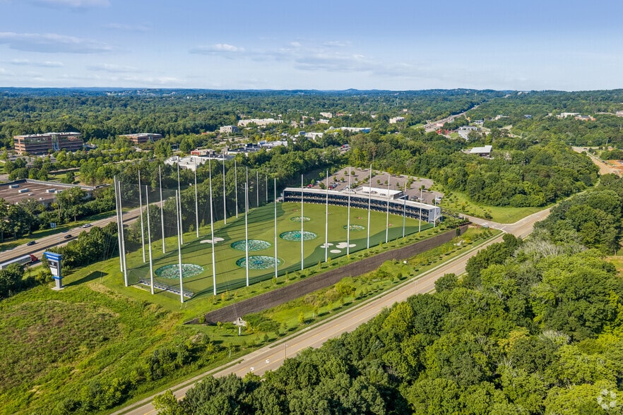 More Photos Of 11400 Outlet Dr, Knoxville Golf Course Driving Range For Sale