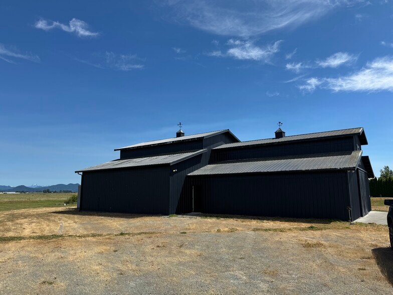 More Photos Of 14285 Laconner Whitney rd, Mount Vernon General Retail For Lease