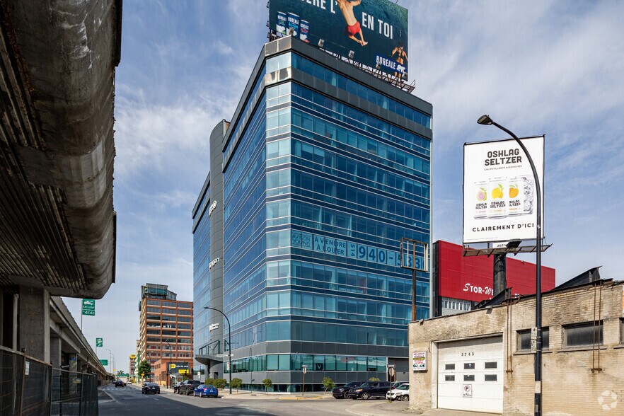 Primary Photo Of 3737 Boul Cremazie E, Montréal Office For Lease