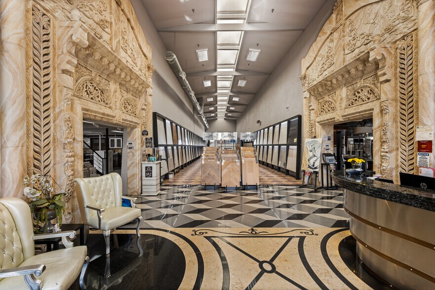 More Photos Of 1701 S State College Blvd, Anaheim Manufacturing For Sale