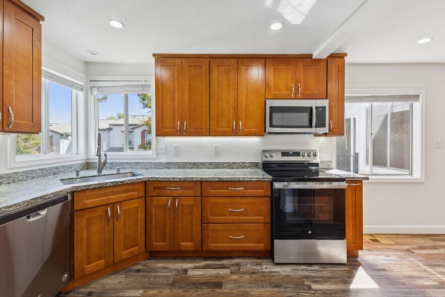 More Photos Of 3851 Vineyard Ave, Pleasanton Apartments For Sale