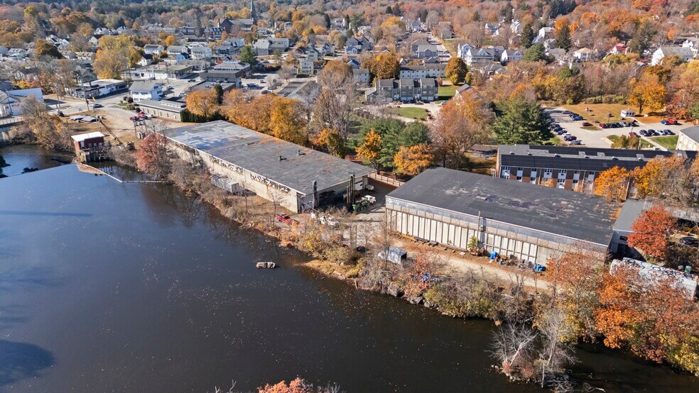 More Photos Of 137 Providence St, Putnam Warehouse For Sale