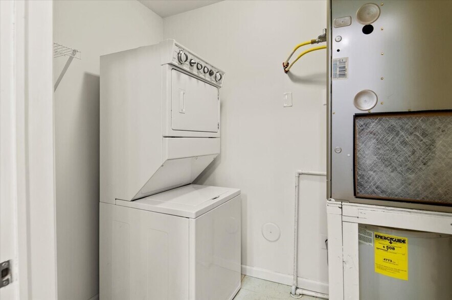 More Photos Of 2113 Ellsworth Blvd, Malta Multifamily For Sale