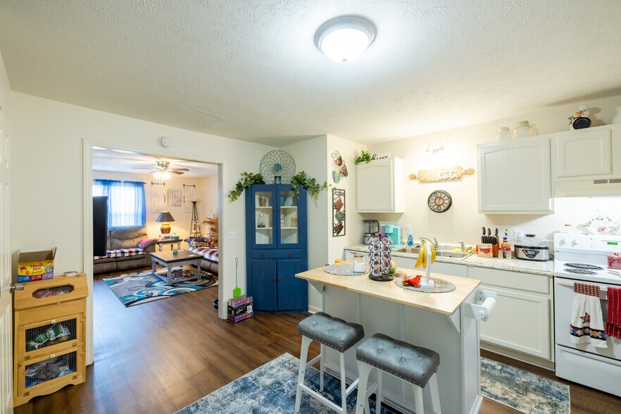 More Photos Of , Lexington Multifamily For Sale