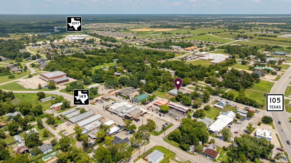 More Photos Of 213 Prairie St, Montgomery Industrial For Sale