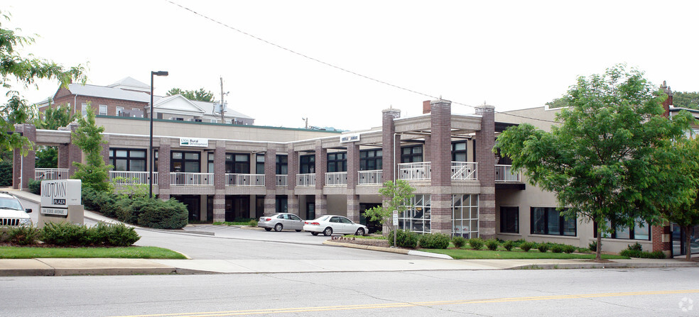 Primary Photo Of 84 Coxe Ave, Asheville Medical For Lease