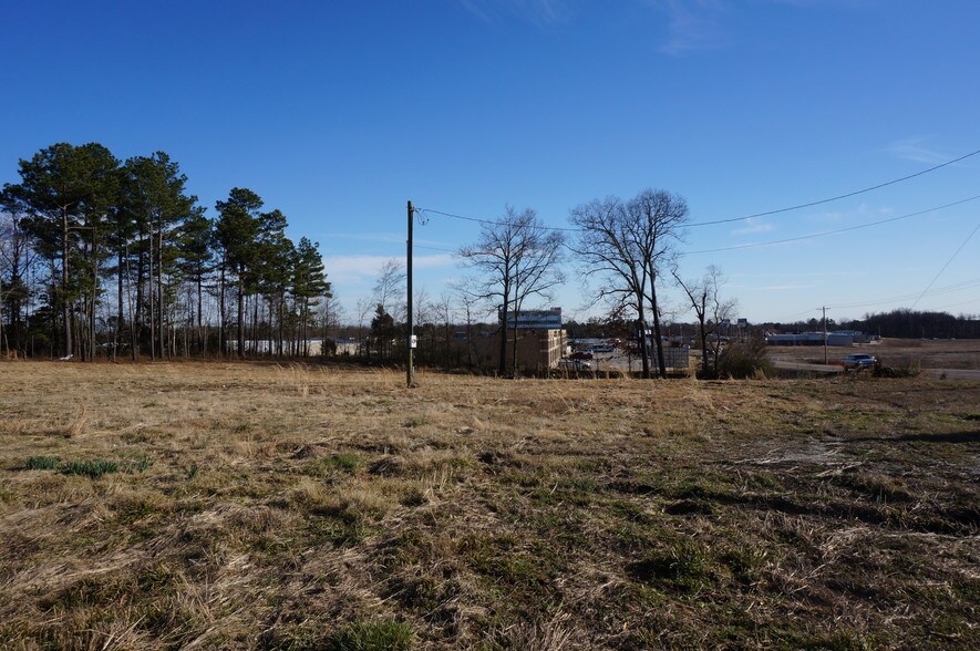More Photos Of 1820 Old Greensboro Rd, Jonesboro Land For Sale
