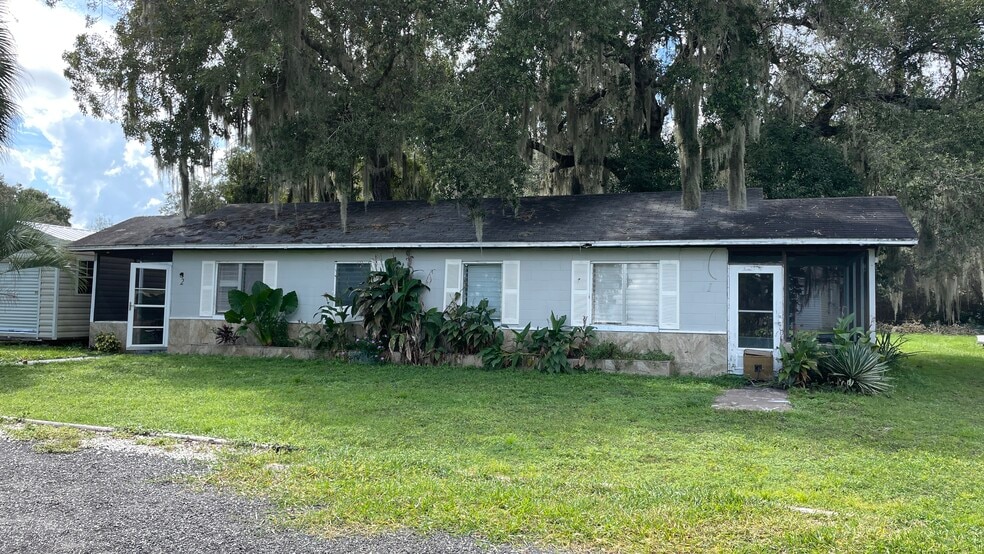 More Photos Of 6808 Lake Griffin Rd, Lady Lake Hotel For Sale