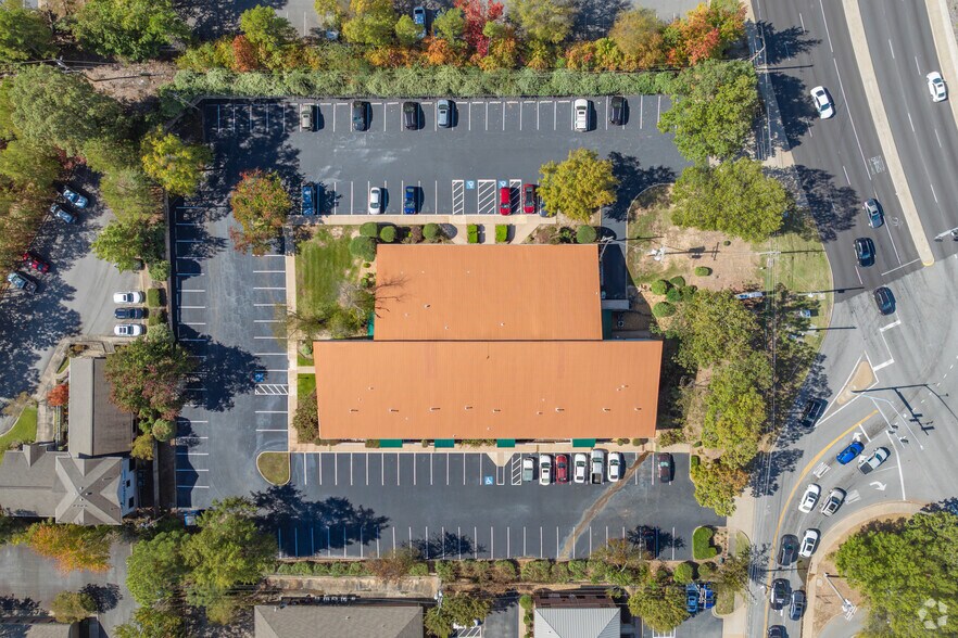 More Photos Of 11215 Hermitage Rd, Little Rock Medical For Sale