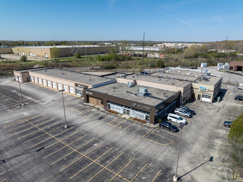 More Photos Of 8301 N 76th St, Milwaukee Light Manufacturing For Sale