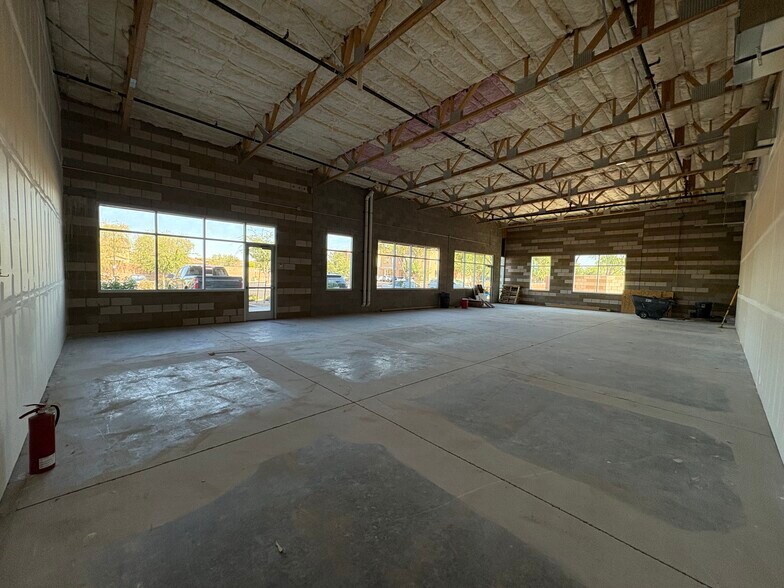 More Photos Of 740 N Estrella Pky, Goodyear Medical For Lease