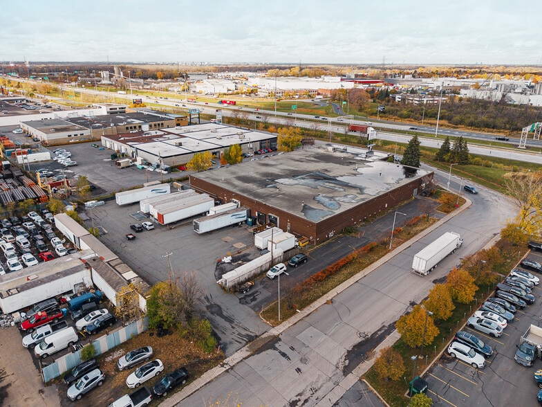 More Photos Of 778 Rue Jean-Neveu, Longueuil Service For Sale