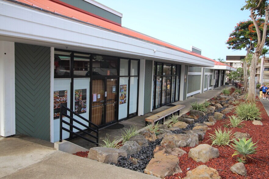 More Photos Of 75-5722 Hanama Pl, Kailua Kona Freestanding For Lease