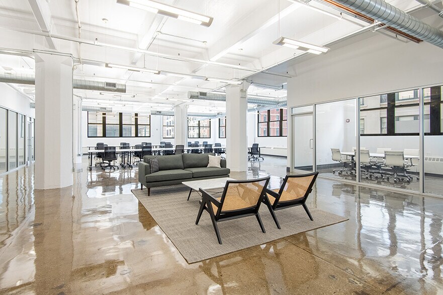 More Photos Of 45 Main St, Brooklyn Office For Lease