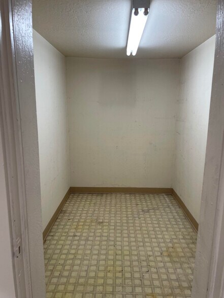 More Photos Of 31 Keystone Ave, Reno Office For Lease