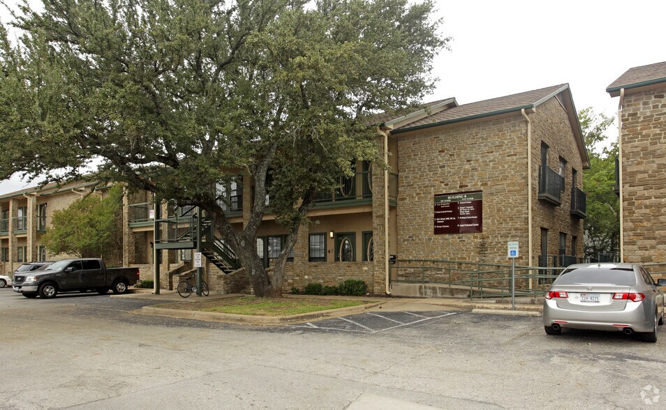 More Photos Of 13740 Research Blvd, Austin Office Residential For Sale