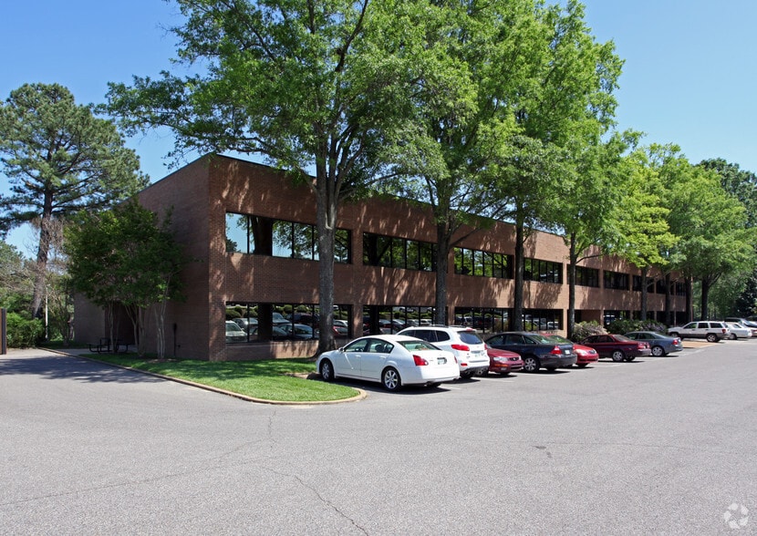Primary Photo Of 866 Ridgeway Loop, Memphis Office For Lease