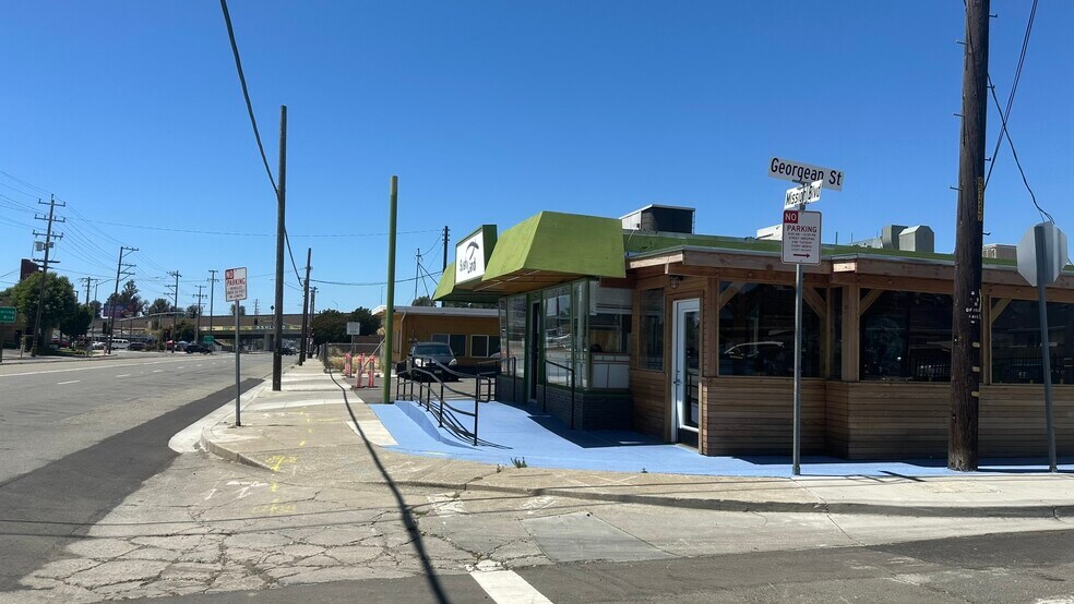 More Photos Of 19648-19652 Mission Blvd, Hayward Restaurant For Sale