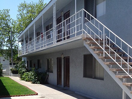More Photos Of 1001-1005 W G St, Wilmington Apartments For Sale
