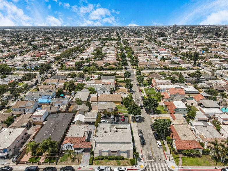 More Photos Of 3480 Live Oak St, Huntington Park Medical For Sale