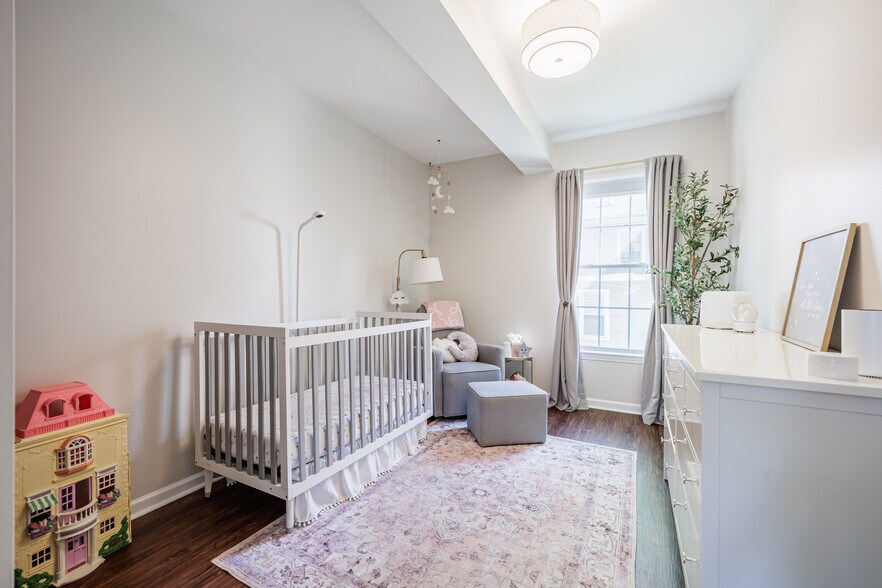 More Photos Of 166 N Main St, Fairport Apartments For Sale