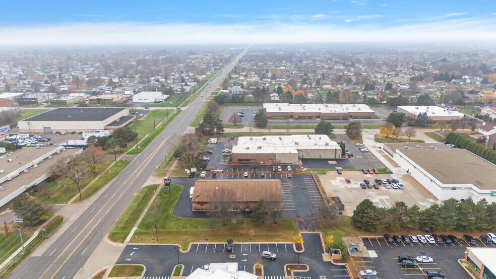 More Photos Of 5625-5655 18 Mile Rd, Sterling Heights Storefront For Sale