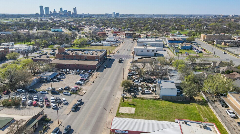 More Photos Of 2119 Main St, Fort Worth Land For Sale